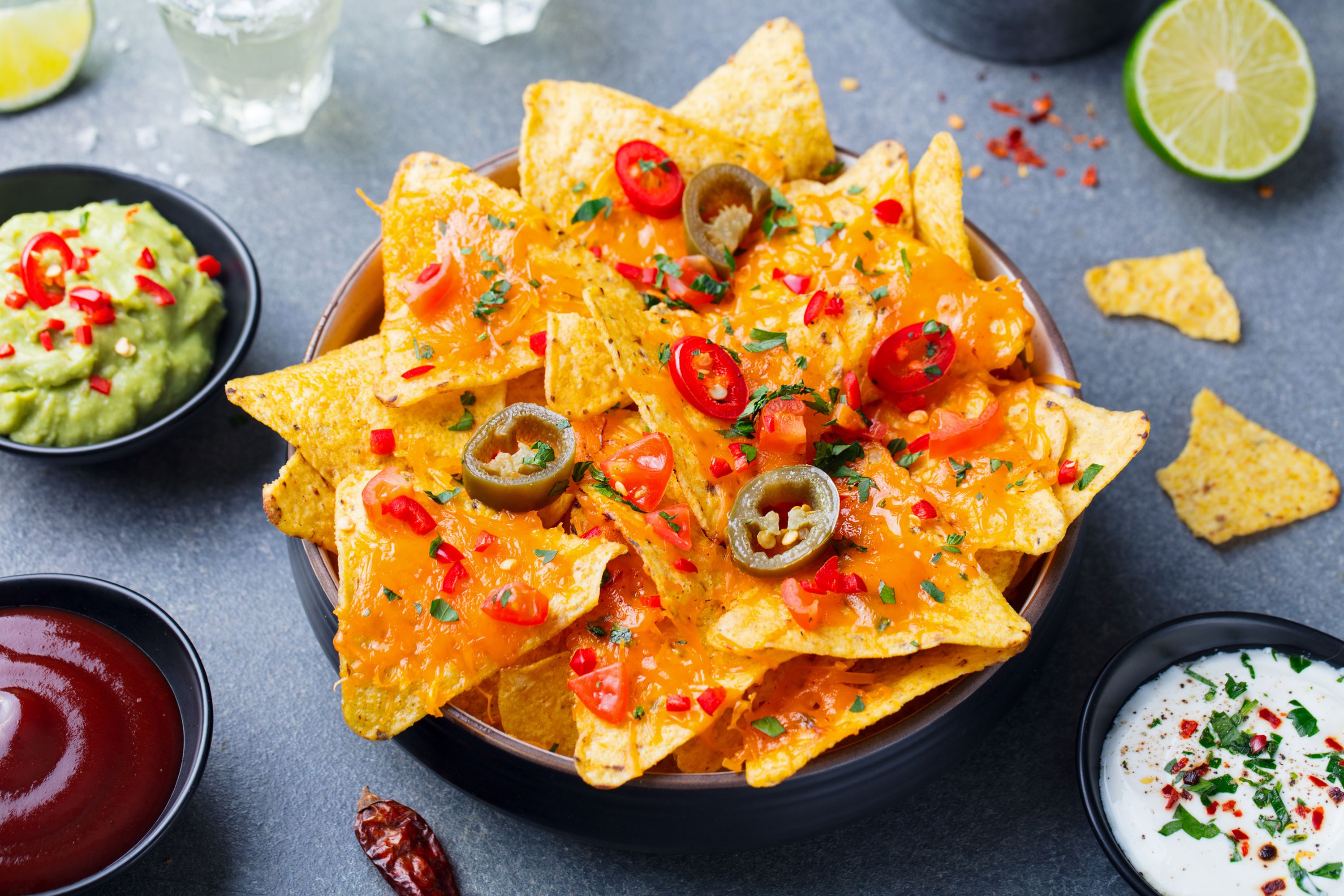 НАЧОС ДЕ ЛЮКС